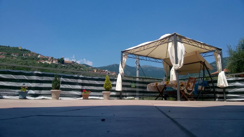 Bella Liguria Hotel Diano San Pietro Buitenkant foto