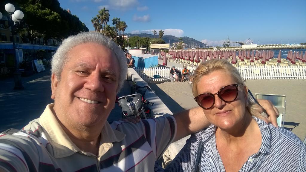 Bella Liguria Hotel Diano San Pietro Buitenkant foto